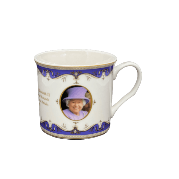 Queen Elizabeth II Design Mug NEW Heritage Brand Boxed 300ml 10.5oz
